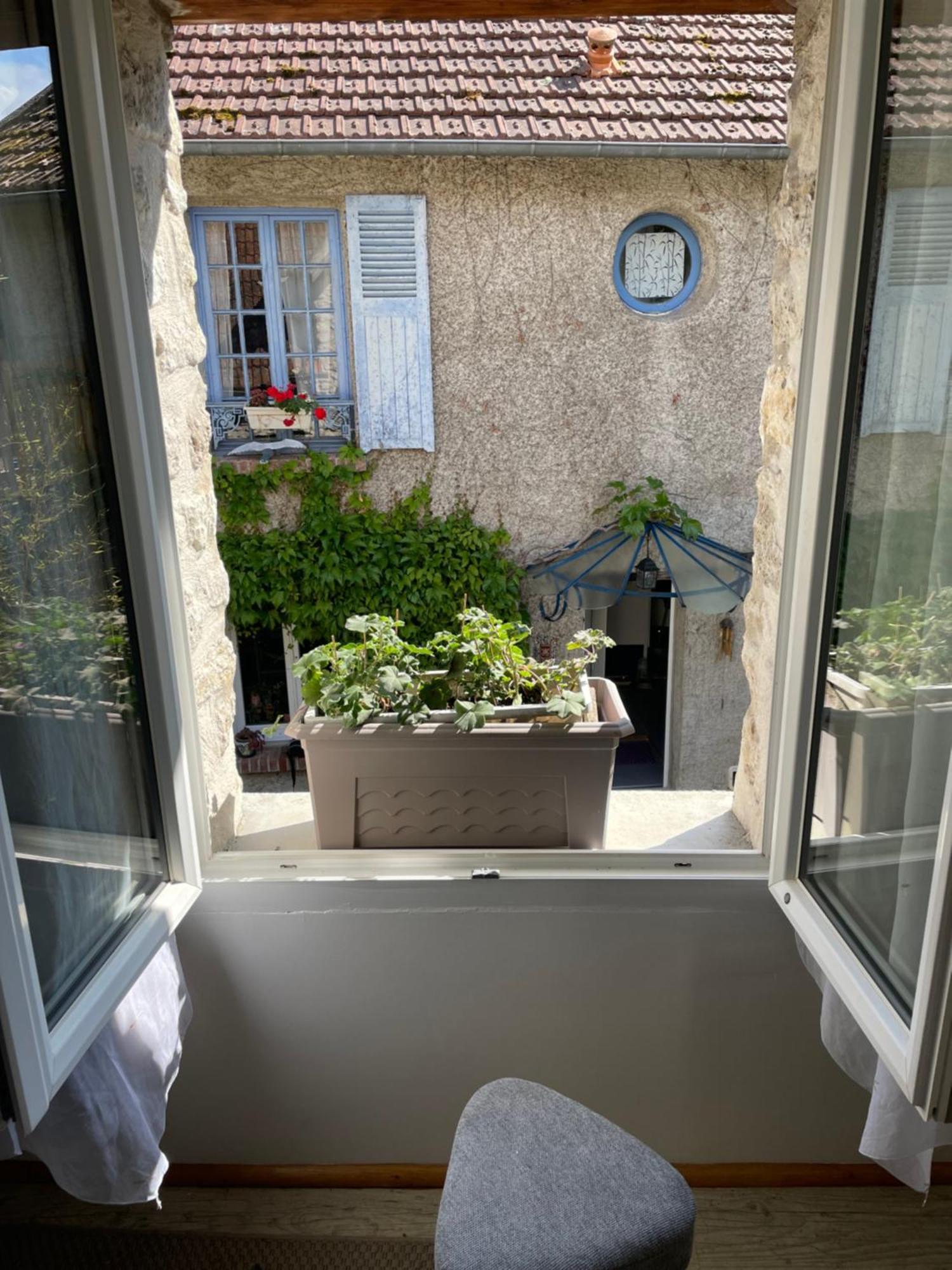 Maison Bleue Beynes  Экстерьер фото